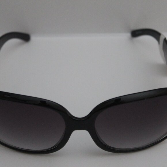 Guess women\'s Logo Plastic Sunglasses black main image 4